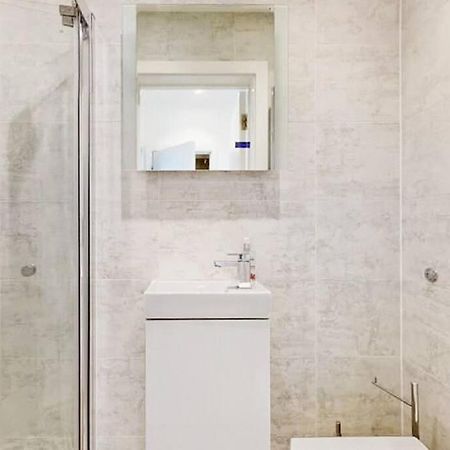 Villa Stylish 2Bed2Bath Flat 4Min From Tube Station à Londres Extérieur photo