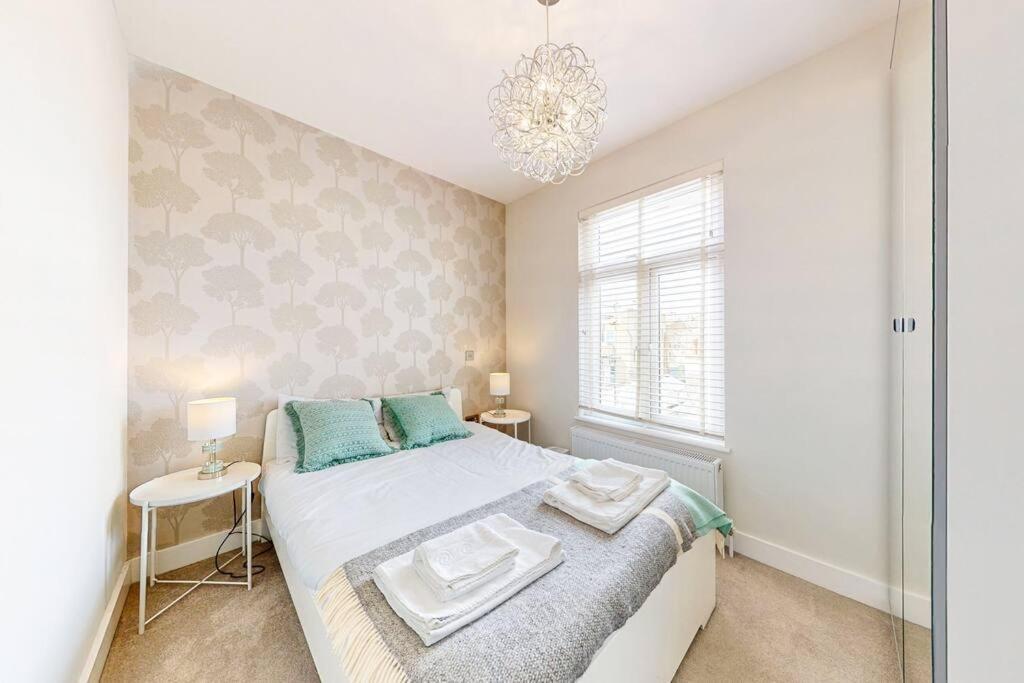 Villa Stylish 2Bed2Bath Flat 4Min From Tube Station à Londres Extérieur photo